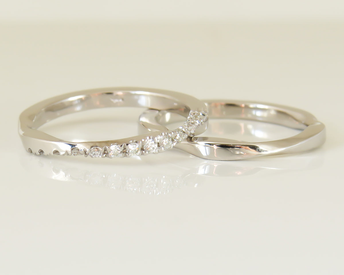 Mobius His & Hers Matching Wedding Bands