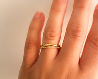 Mobius His & Hers Matching Wedding Bands
