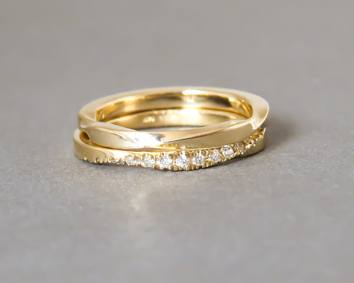 Mobius His & Hers Matching Wedding Bands