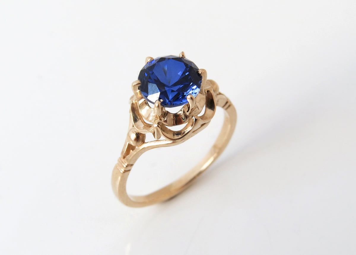 Sapphire Engagement ring, Blue Saphhire Ring, Vintage gold ring, antique style sapphire ring - Sivan Lotan Jewelry - סיון לוטן - טבעת אירוסין - טבעת ספיר כחול - טבעת וינטאג ספיר