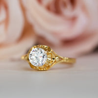 Vintage Ispired diamond solitaire engagement ring