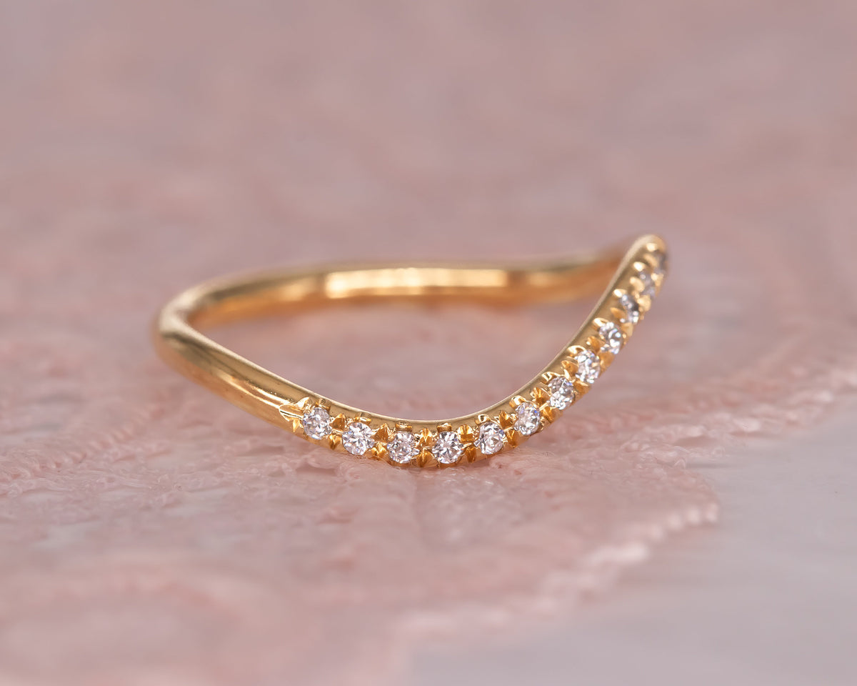 Wave curved diamond wedding ring, wave diamond ring, bridal ring, curved diamond band