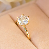 2ct Moissanite engagement ring solitaire engagement ring unique enagement ring gold ring 2 Carat Moissanite Flower Ring - Sivan Lotan Jewelry - סיון לוטן - טבעת אירוסין - טבעת יהלום - טבעת סוליטר