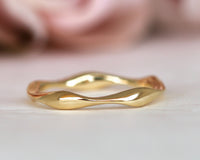 Unique Mobius Wedding Band