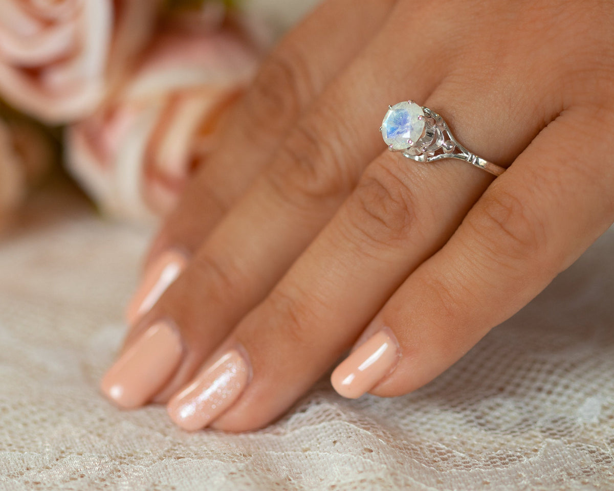 Vintage style Moonstone Ring