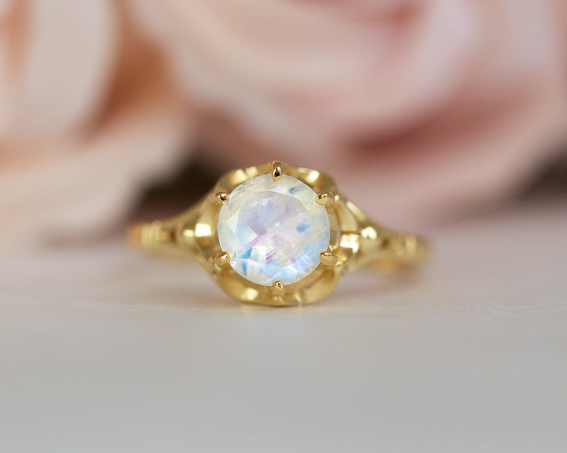 Royal Vintage Moonstone Ring
