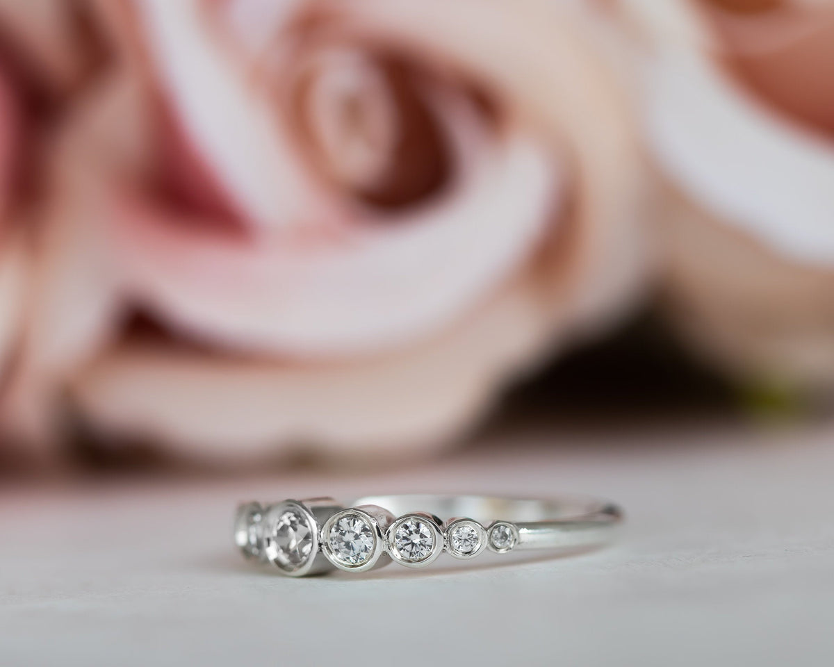 LARA Diamond Engagement ring