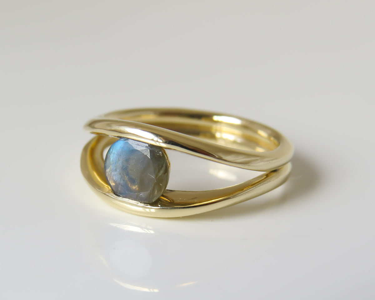 Labradorite Ring, Labradorite Engagement Ring, Gemstone Engagement Ring, Vintage Engagement Ring, Solitaire Engagement Ring, 14k, 18k, Gold