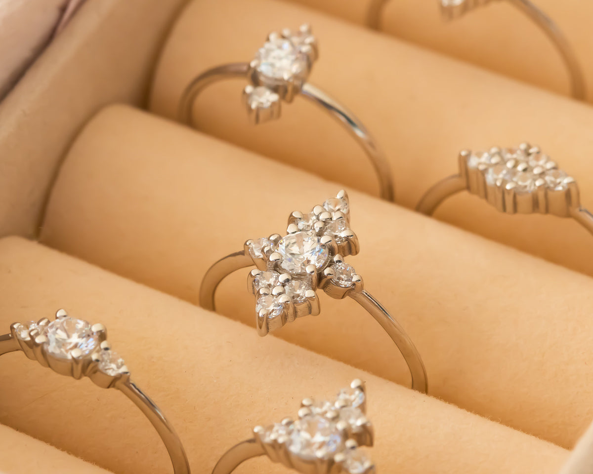 Cluster Diamond Engagement ring, Unique Diamond Ring, Diamond Cluster ring, Cluster engagement ring, Valentines Day Gift, Gold Diamond Ring