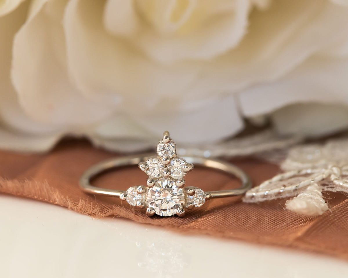 Diamond Cluster Ring, Cluster ring, Unique Cluster engagement ring, Cluster Diamond Engagement ring, Anniversary Gift, Gold Diamond Ring