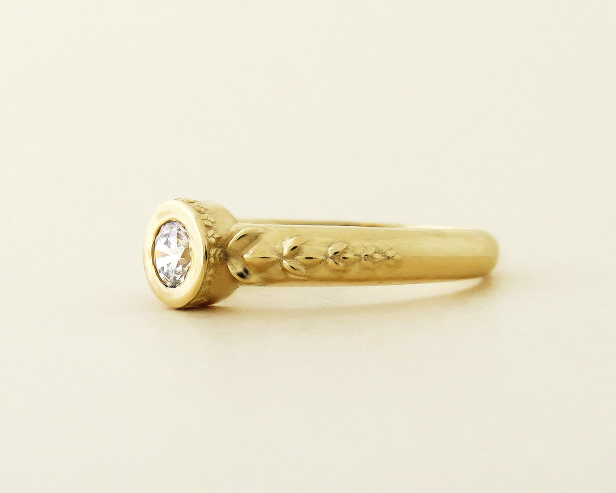 Unique Diamond Engagement Ring, Leaf Diamond Ring, Unique Diamond Ring, 14k Gold Diamond Ring, Bold Ring, Diamond Gold ring, Solid Gold Ring