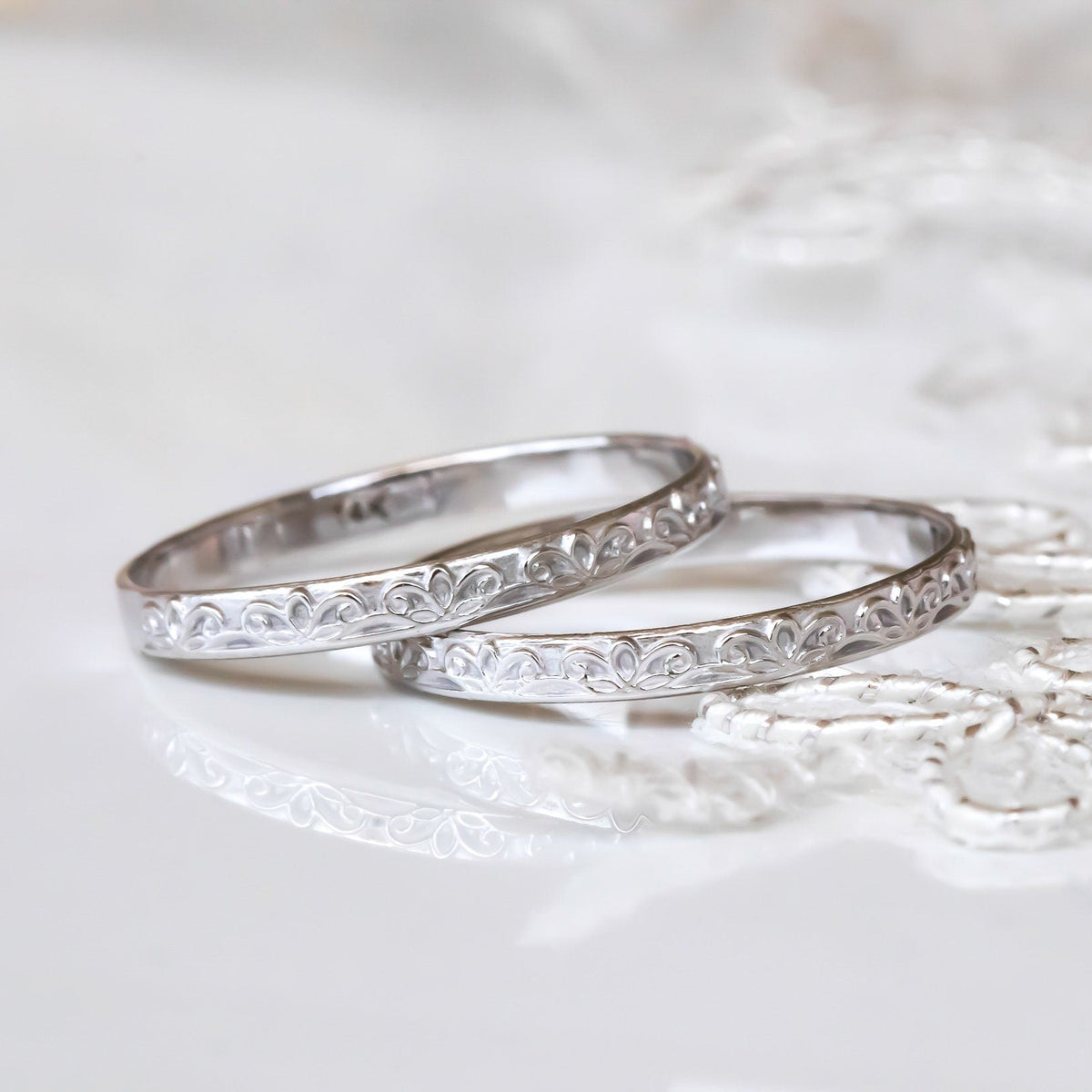 Floral Gold Ring, Delicate Wedding Band, 14k Gold Ring, Thin Floral Wedding Band, Flower Wedding Band, Women Wedding Ring, 14k Stacking Ring