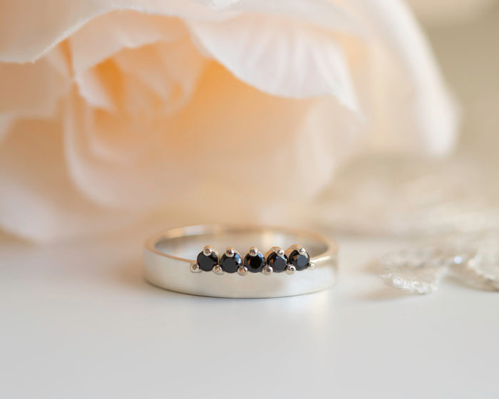 Black Diamond Ring, Black Diamonds Halo Ring, Wedding Diamond Ring, Diamond Wedding Band, 14K Gold Diamond Ring, a Unique Gift For Woman
