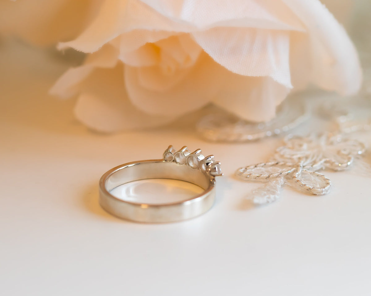 Diamond Engagement Ring, Unique Engagement Ring, Diamond Ring, Wedding Ring, Diamond Band, Five Stone Ring, 14K Gold Diamond Ring