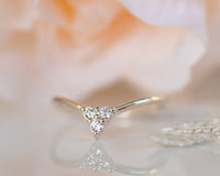 Diamond V Ring, V shape Wedding Band, Chevron Ring, Delicate Diamond Cevron Wedding Band, Cluster ring, Nesting Band, Stacking Diamond Ring