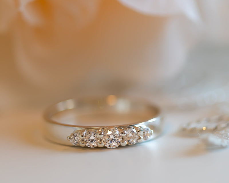 Diamond Wedding Band , Anniversary Ring, Wedding Diamond Ring, 14K Gold Unique Diamond Ring