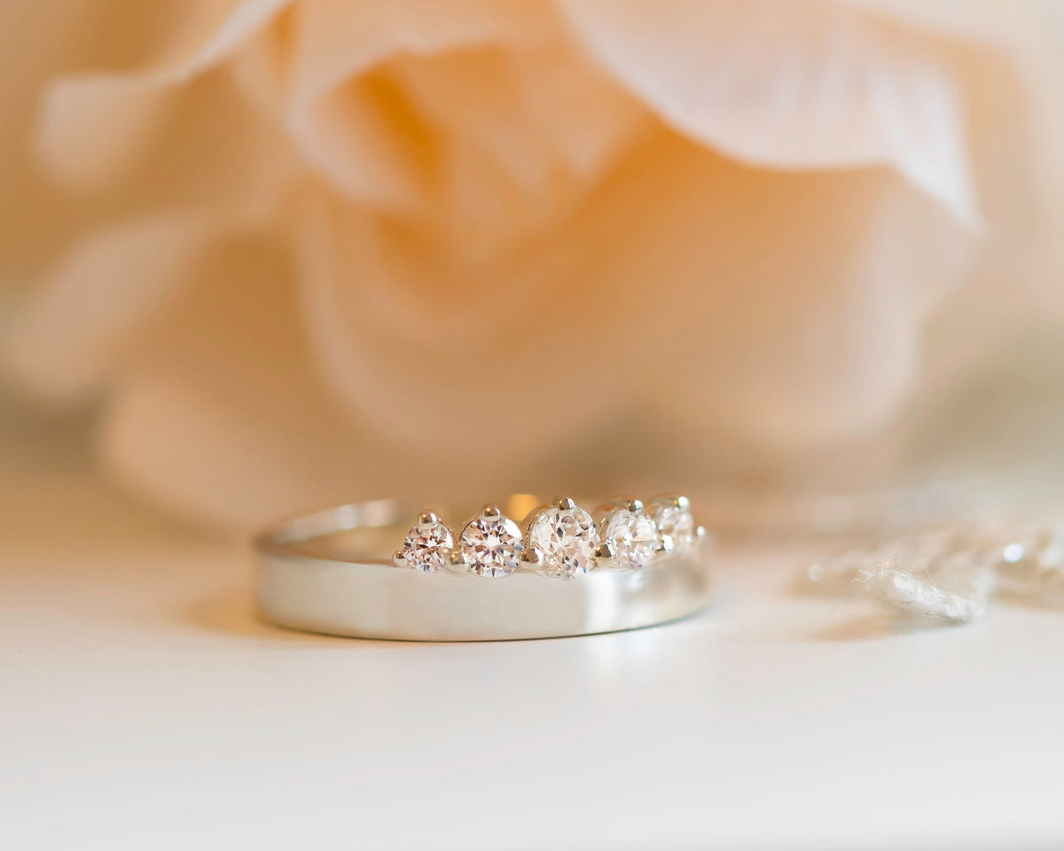 Diamond Engagement Ring, Unique Engagement Ring, Diamond Ring, Wedding Ring, Diamond Band, Five Stone Ring, 14K Gold Diamond Ring