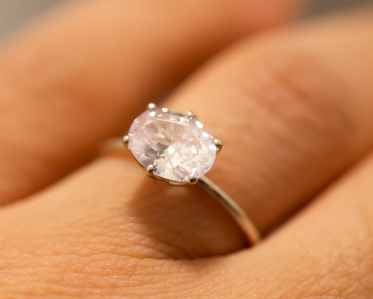 2 Carat Moissanite Ring, Oval Moissanite Ring, Oval Engagement Ring, Oval Moissanite Engagement Ring, 2 ct Moissanite Engagement Ring