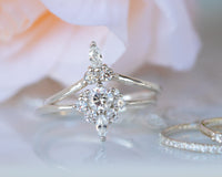 Unique Diamond Engagement ring, Diamond Ring, Diamond Cluster ring, Cluster engagement ring, Gold Diamond Ring, Valentines Day Gift