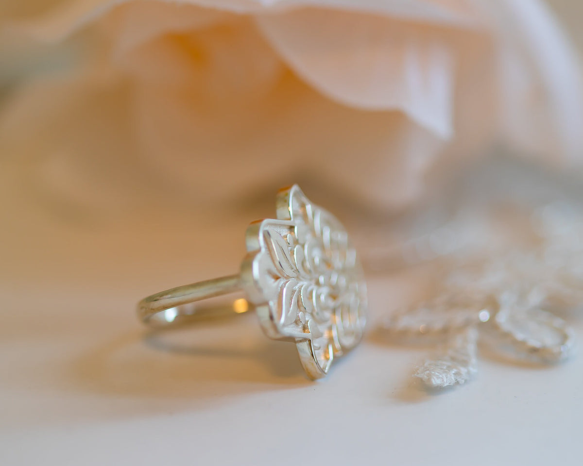 Hamsa Ring, Hand Of God, Unique Hamsa Ring, Gold Hamsa Ring, Hand of God Ring, Gift For Her, Jewish Hamsa Hand