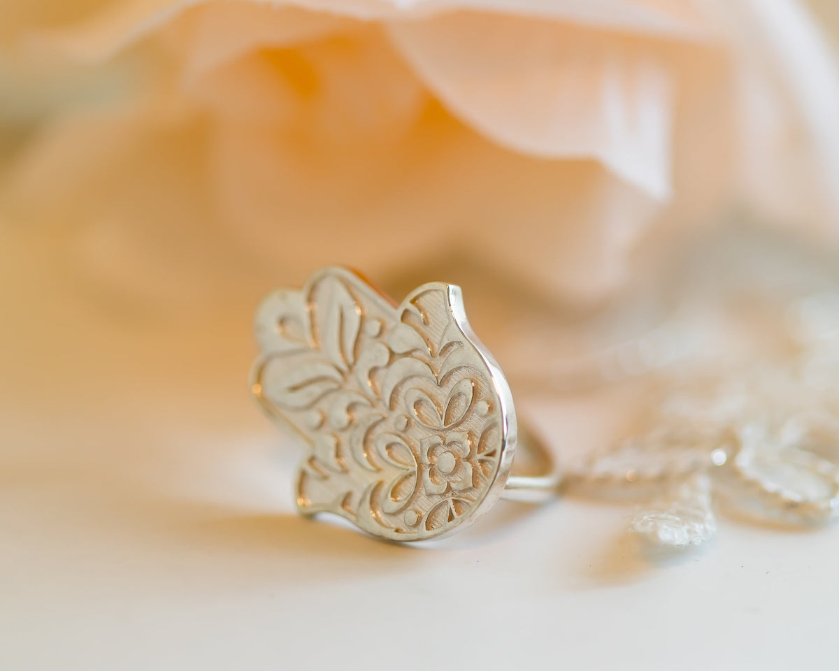 Hamsa Ring, Hand Of God, Unique Hamsa Ring, Gold Hamsa Ring, Hand of God Ring, Gift For Her, Jewish Hamsa Hand
