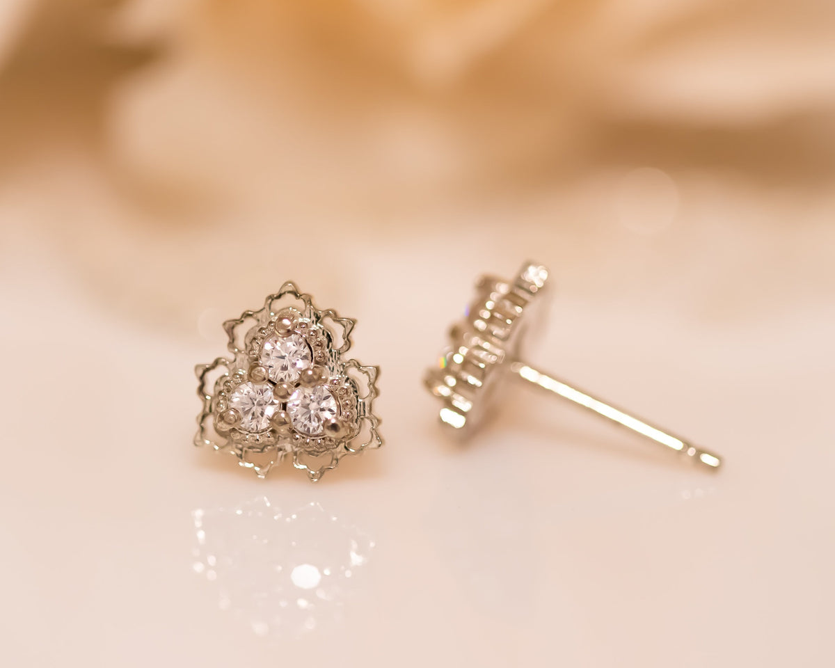 Unique Diamond Earrings, Gold Stud Earrings, Diamond Studs, 14K Diamond Earrings, Diamond Bridal Earrings Wedding Gift, Anniversary Earrings
