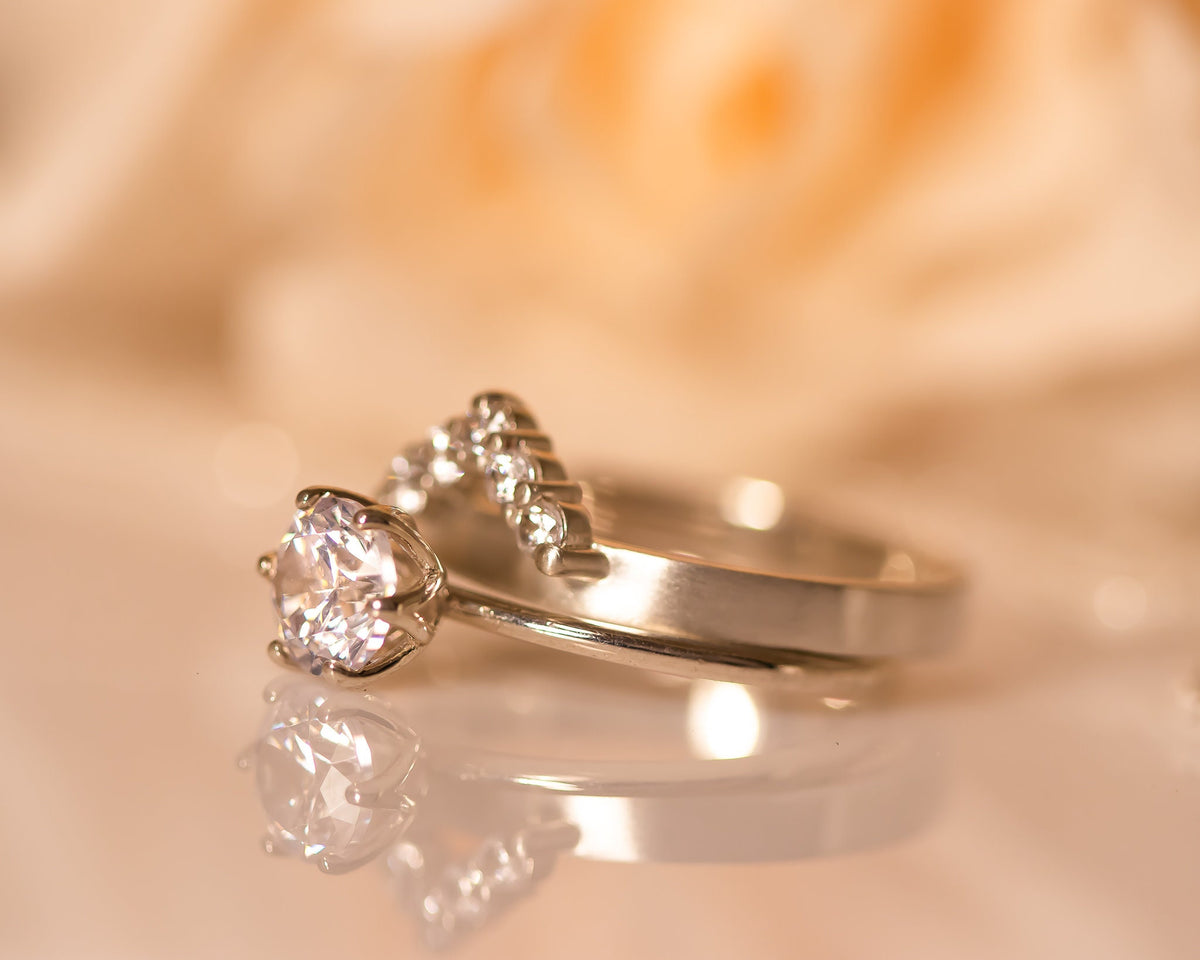 Moissanite Diamond Ring Set, 1 CT Engagement Ring Cevron Wedding Set, Bridal Set Moissanite Engagement Ring Set 1 CT Diamond Engagement Ring