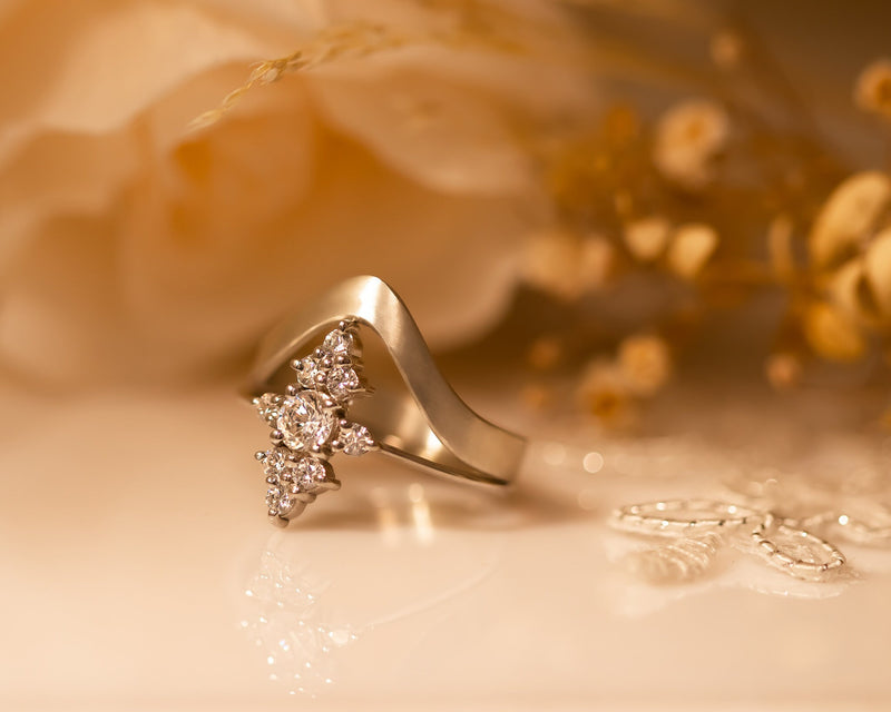 Diamond Wedding Ring Set, Bridal Set, Cluster Diamond Engagement ring, Unique Diamond Ring, Diamond Cluster ring, Cluster engagement ring