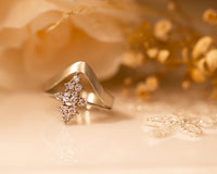 Diamond Wedding Ring Set, Bridal Set, Cluster Diamond Engagement ring, Unique Diamond Ring, Diamond Cluster ring, Cluster engagement ring