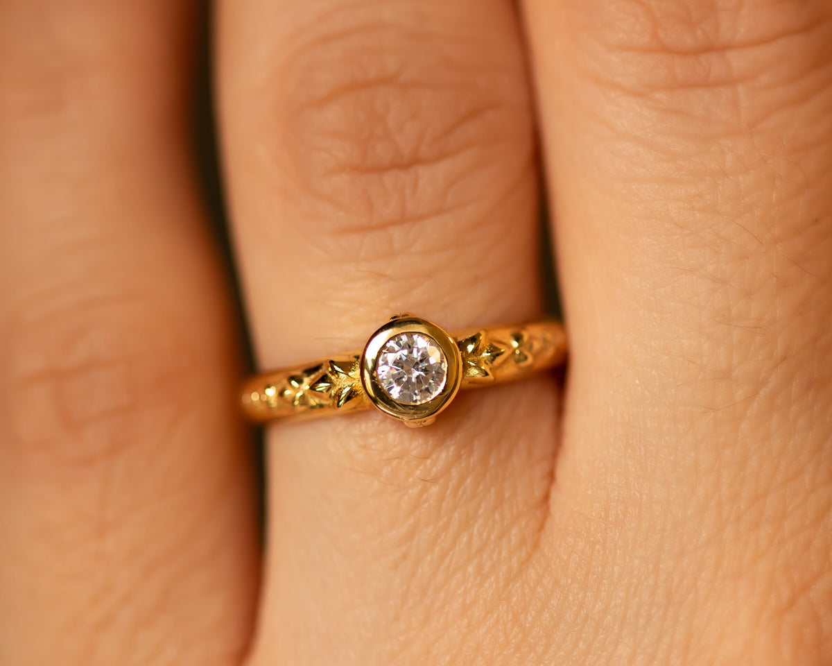 Unique Diamond Engagement Ring, Leaf Diamond Ring, Unique Diamond Ring, 14k Gold Diamond Ring, Bold Ring, Diamond Gold ring, Solid Gold Ring