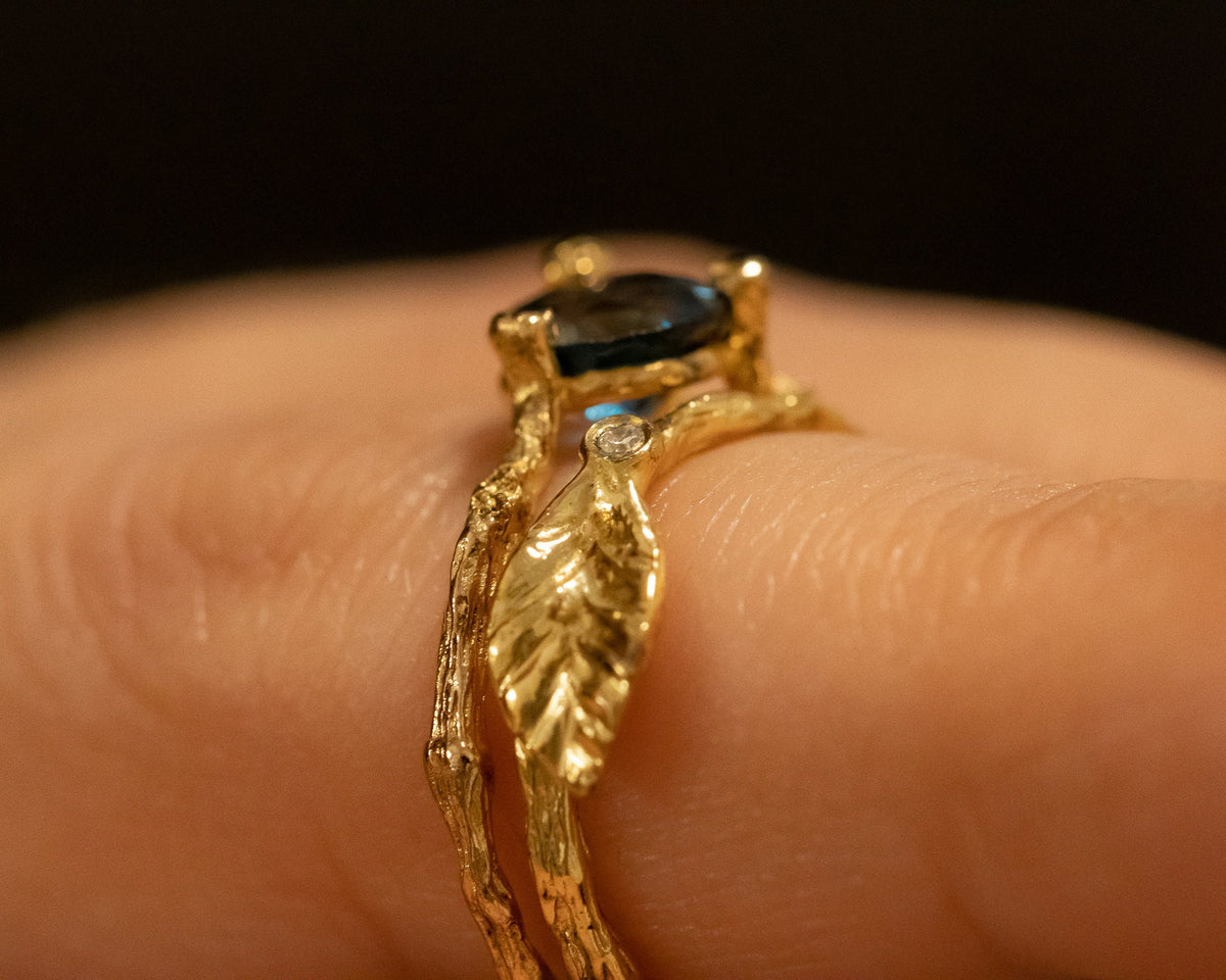Nature Inspired Engagement Ring, 14k Gold Topaz Ring, London Blue Topaz Ring, Nature Lover Gift, Organic Ring for Women, Twig Gold Ring