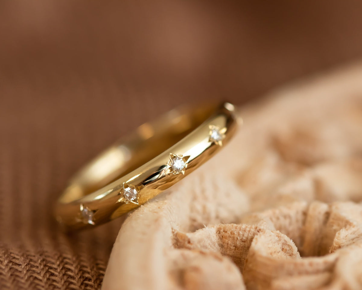 Diamond Wedding Band, Stars Diamond Gold Ring, 14K or 18K Wedding Ring, Anniversary Ring