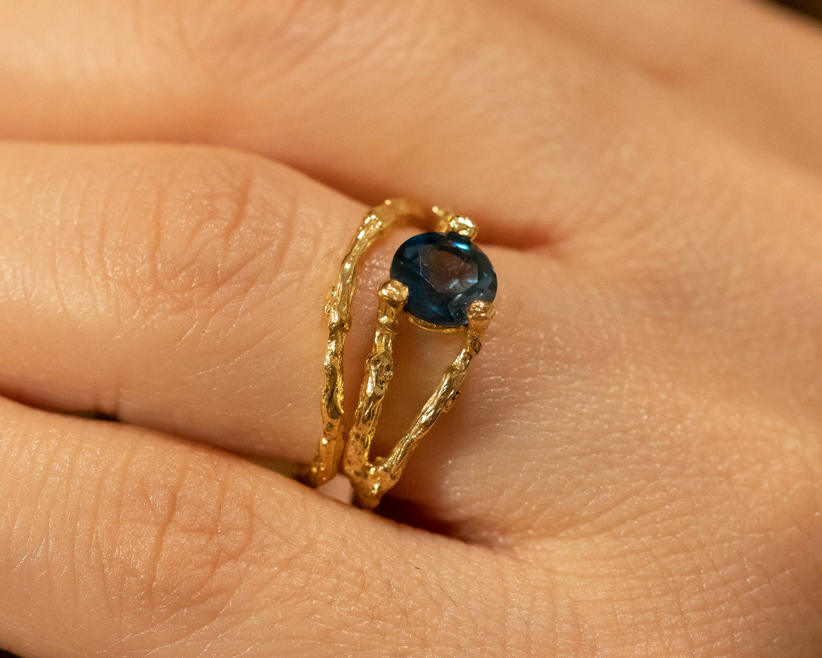 Twig Wedding Band, Wave Wedding Ring, 14k Gold Ring for Women, Nesting Ring, Stacking Ring, Nature Inspired Branch Ring, Nature Lover Gift