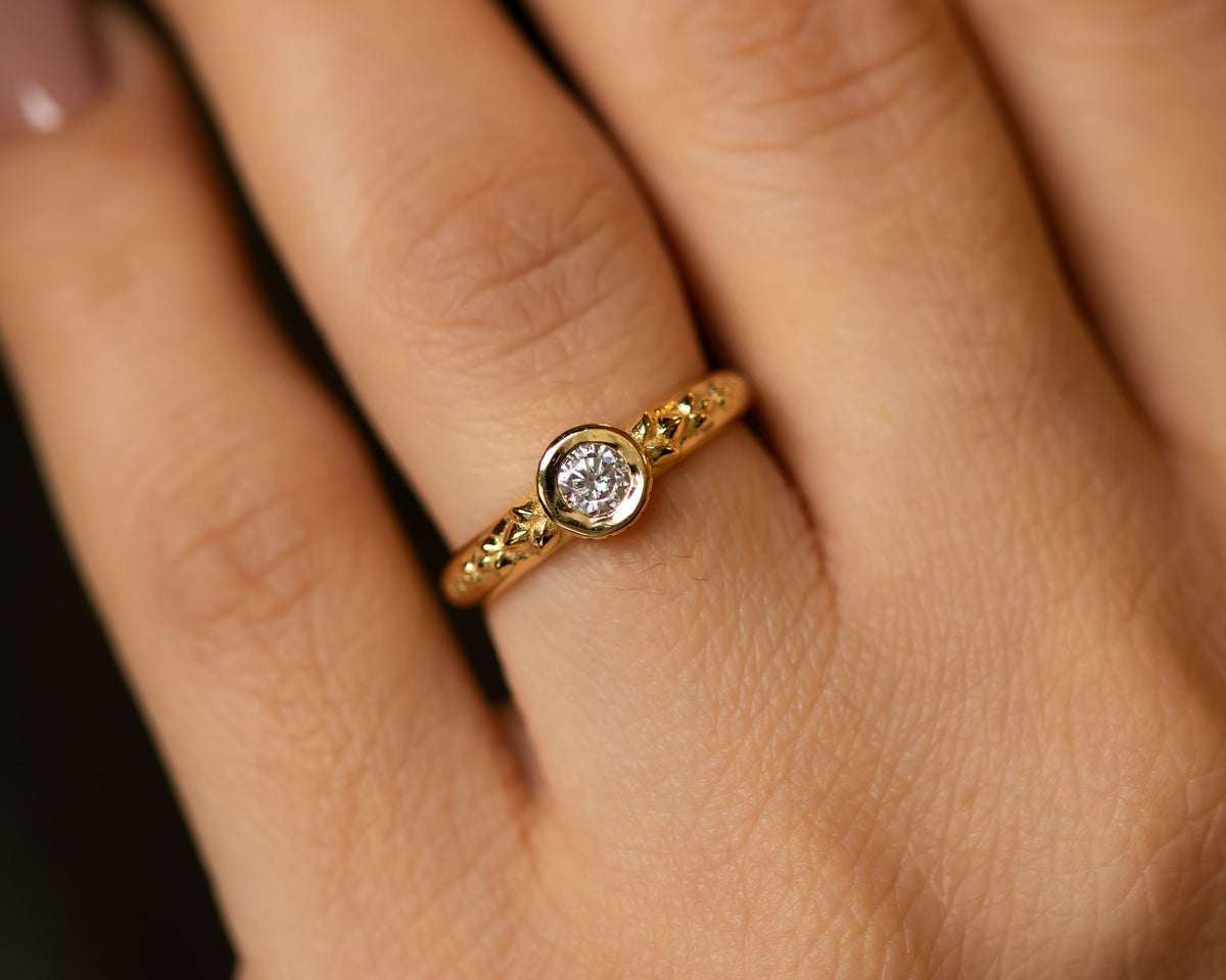Unique diamond engagement ring, Leaf diamond ring, Unique diamond ring, 14k gold diamond ring, bold ring, diamond gold ring, solid gold ring