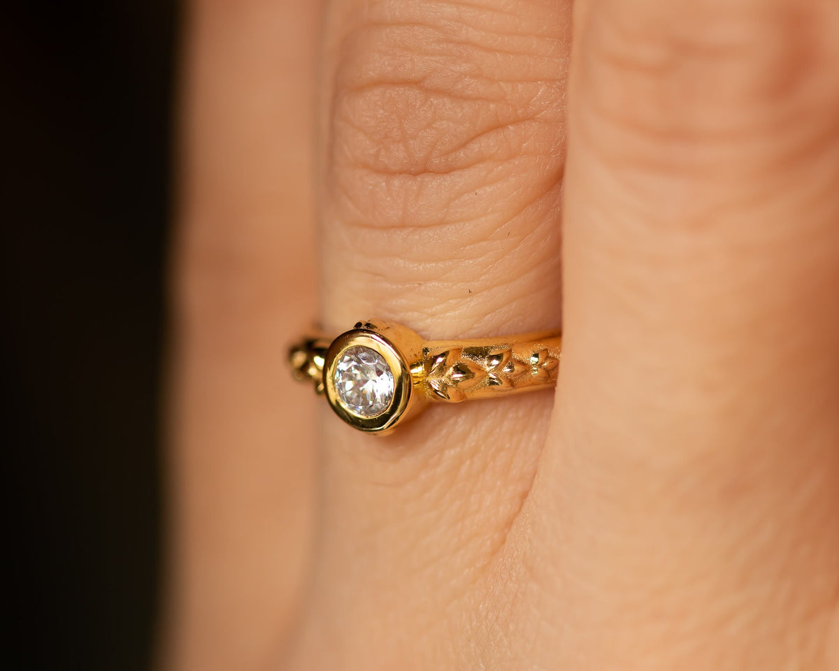Unique Diamond Engagement Ring, Leaf Diamond Ring, Unique Diamond Ring, 14k Gold Diamond Ring, Bold Ring, Diamond Gold ring, Solid Gold Ring