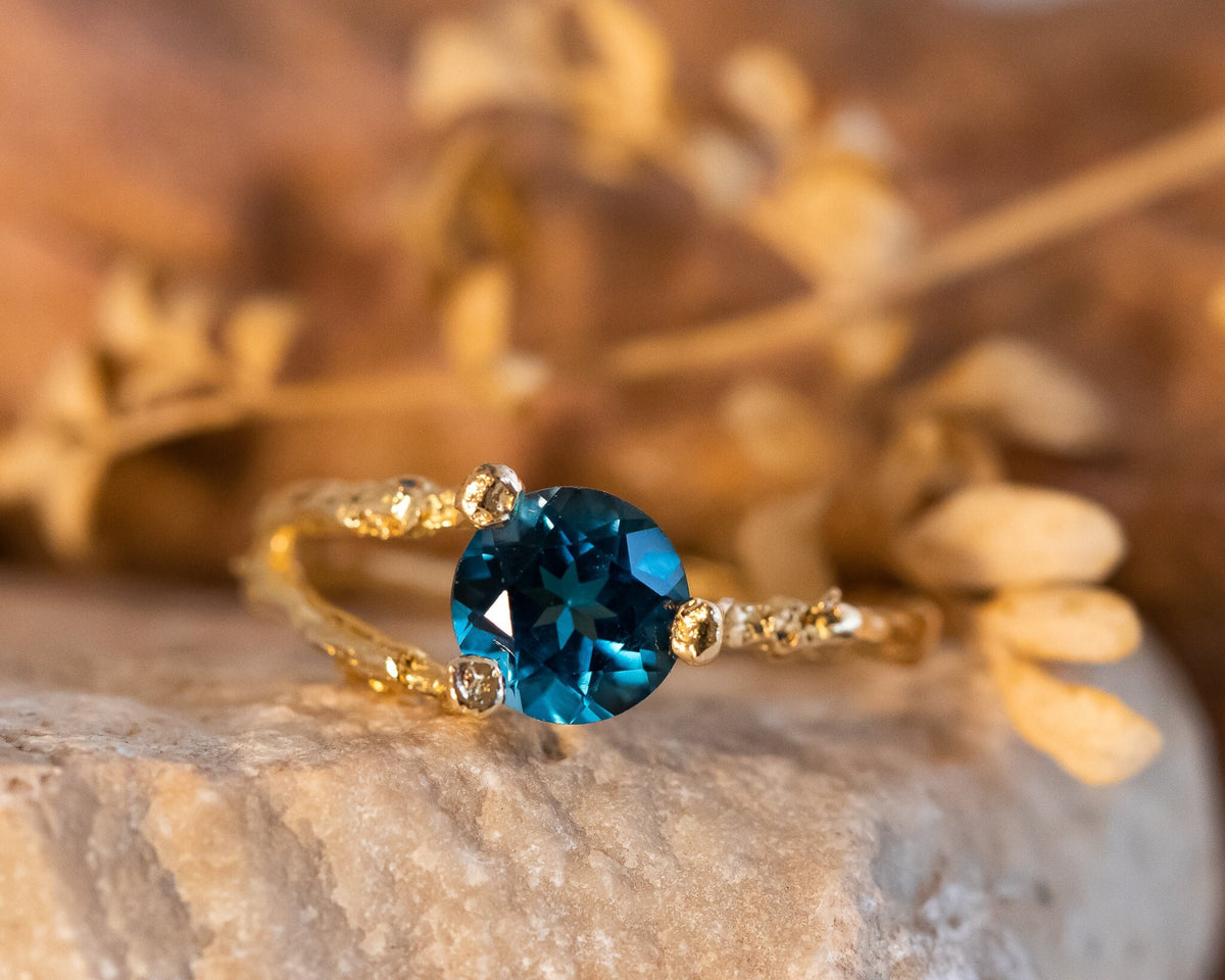 Nature Inspired Engagement Ring, 14k Gold Topaz Ring, London Blue Topaz Ring, Nature Lover Gift, Organic Ring for Women, Twig Gold Ring
