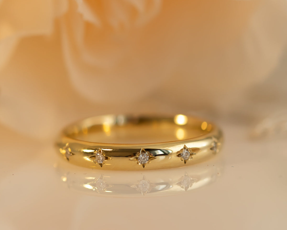 Diamond Wedding Band, Stars Diamond Gold Ring, 14K or 18K Wedding Ring, Anniversary Ring
