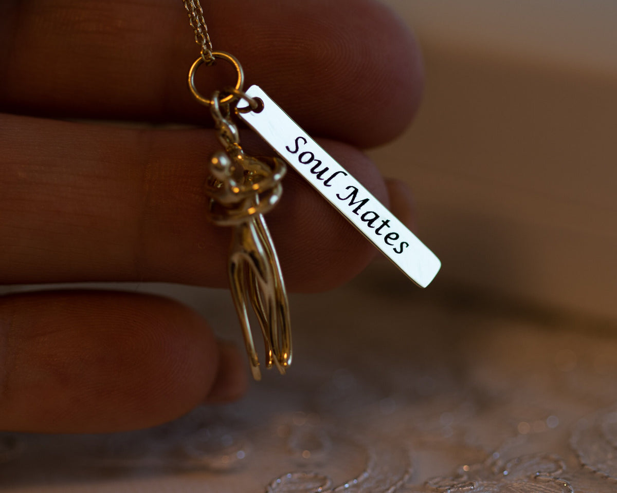 14k Gold Couples Love Personalized Pendant Necklace