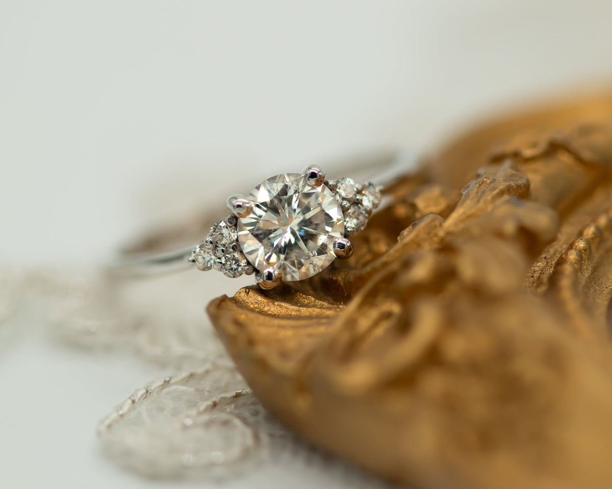 Diamond Engagement ring, White Gold Diamond Ring