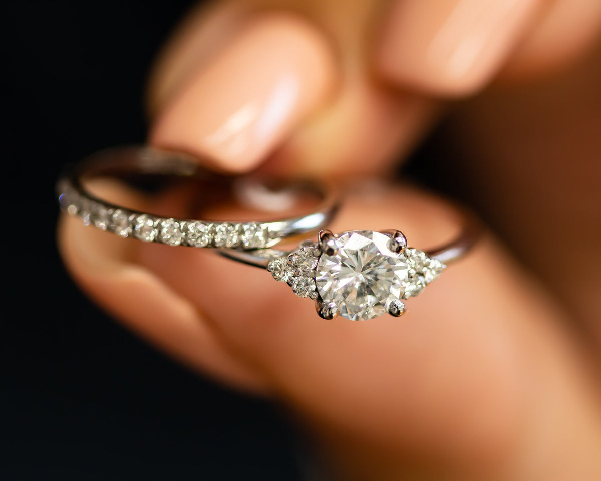 Diamond Engagement ring, White Gold Diamond Ring
