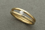 טבעת זהב ויהלום בשיבוץ מיוחד