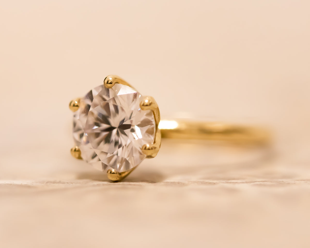 2ct Moissanite engagement ring solitaire engagement ring unique enagement ring gold ring 2 Carat Moissanite Flower Ring - Sivan Lotan Jewelry - סיון לוטן - טבעת אירוסין - טבעת יהלום - טבעת סוליטר