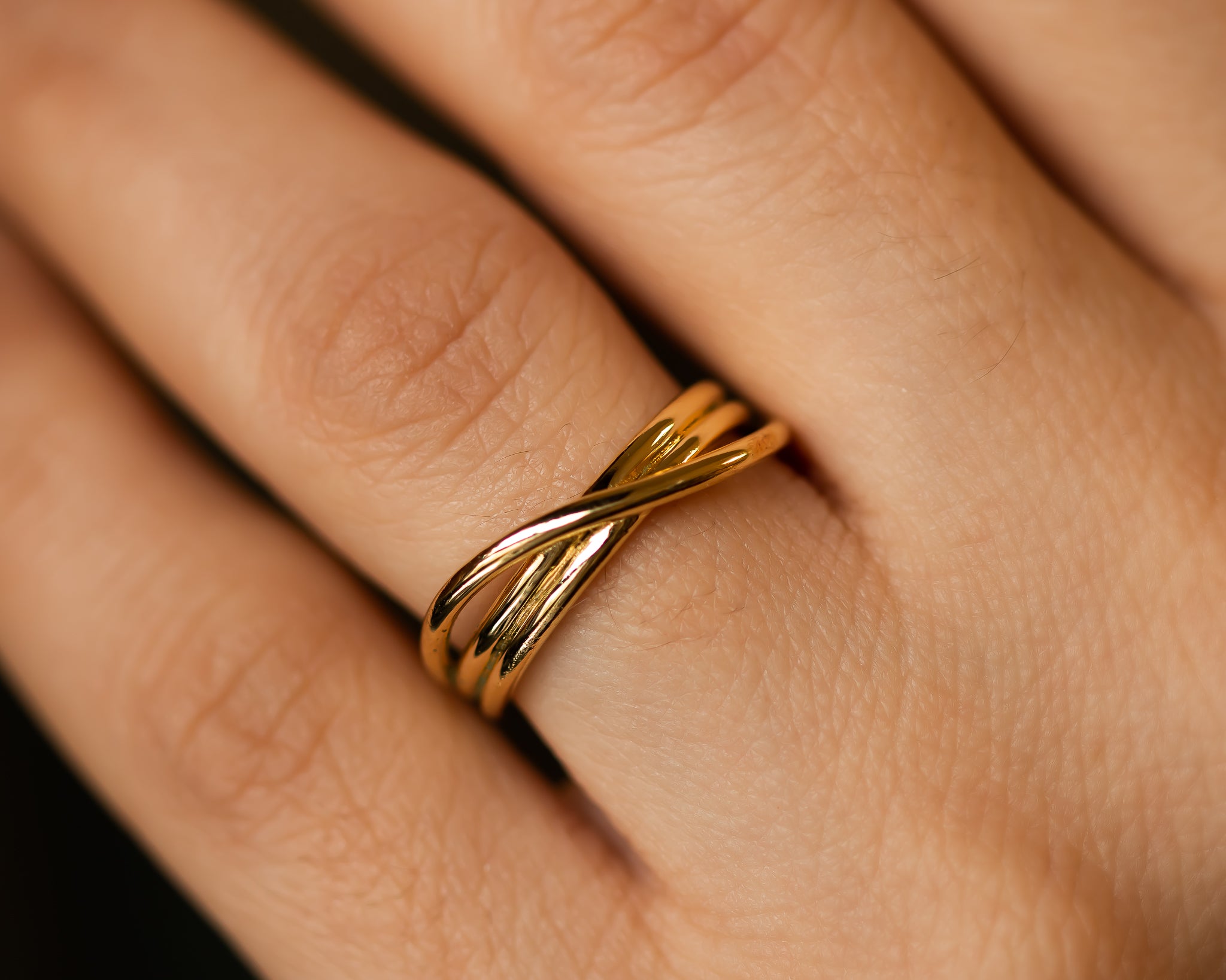 1 Ct. diamond Pear Shaped Infinity Engagement Ring In 14K Yellow Gold |  Fascinating Diamonds