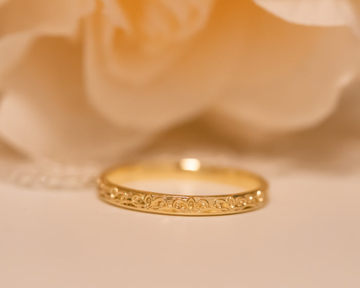Romantic Lace Gold Ring