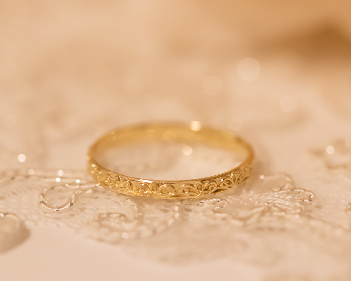 Romantic Lace Gold Ring