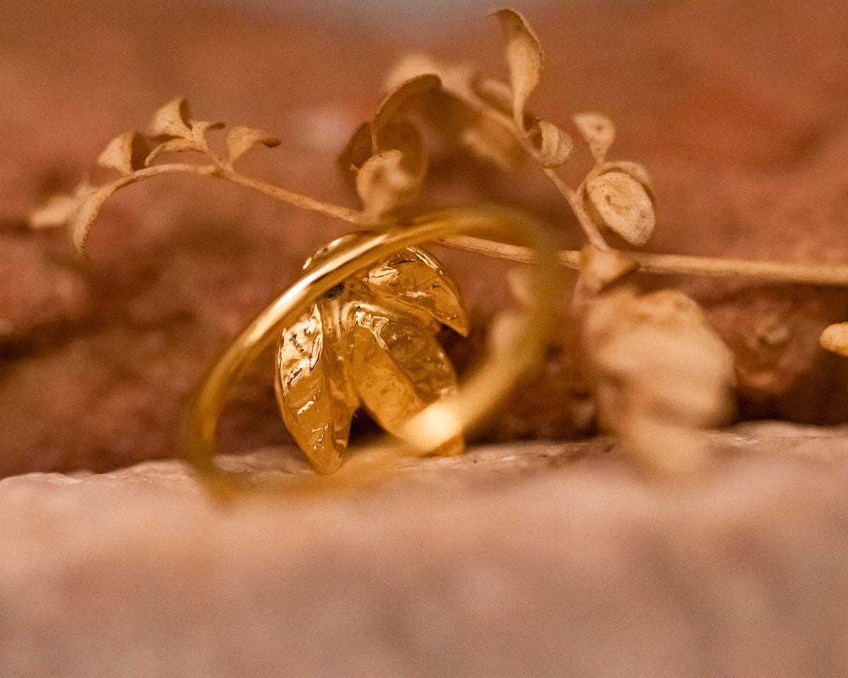 Three Leaf Gold Ring
