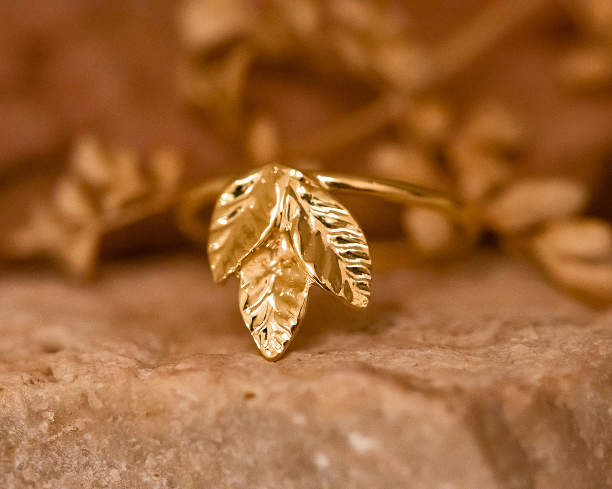 Three Leaf Gold Ring