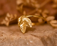 Three Leaf Gold Ring