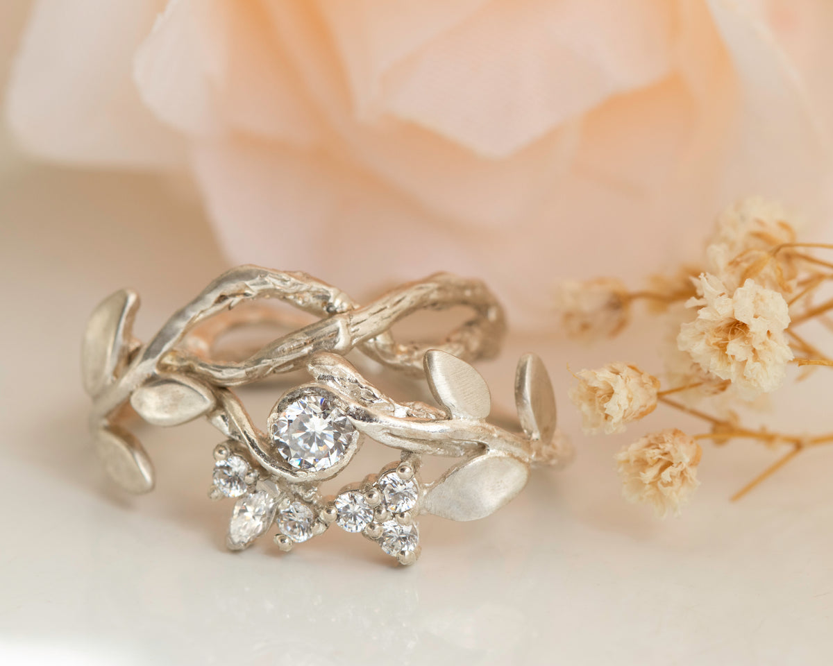Twig and leaf Gold Ring