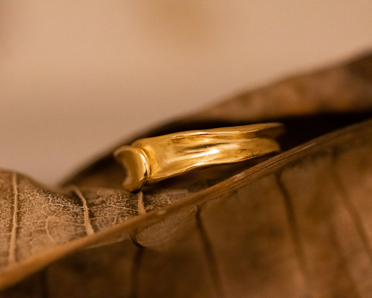 Overlapped Gold Ring